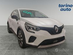 Bianco Usata 2024 Renault Captur Evolution SUV | 18.900 € (Buon prezzo)