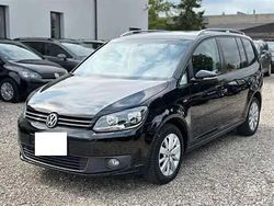 Nero Usata 2016 VW Touran Monovolume | 11.500 € (Buon prezzo)
