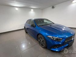 Blu/azzurro Usata 2025 Mercedes A200 AMG line Tre volumi | 34.990 € (Buon prezzo)