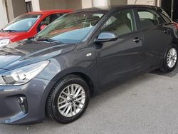 Grigio Usata 2018 Kia Rio Tre volumi | 11.999 €
