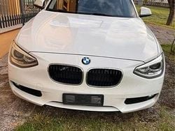 Bianco Usata 2012 BMW 116 Sport Line Due volumi | 7500 € (Buon prezzo)