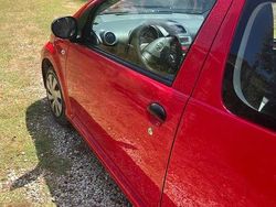 Rosso Usata 2013 Toyota Aygo Edition Due volumi | 4500 € (Ottimo prezzo)