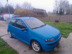 Usata 2002 Fiat Punto Tre volumi | 1000 € (Ottimo prezzo)