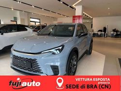 Cement grey Nuova 2025 Lexus LBX SUV | 38.600 € (Molto cara)
