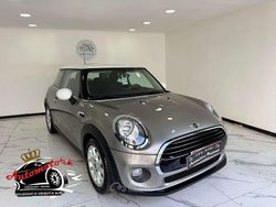 Bronzo Usata 2017 Mini Cooper Due volumi | 12.500 € (Ottimo prezzo)