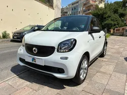 Bianco Usata 2018 Smart ForFour Passion Tre volumi | 7990 € (Super prezzo)