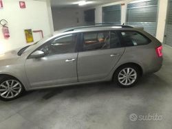 Usata 2014 Skoda Octavia Tre volumi | 6000 € (Buon prezzo)