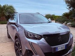 Argento Usata 2022 Peugeot 2008 Allure SUV | 18.199 € (Buon prezzo)