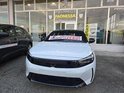 Bianco Nuova 2025 Opel Corsa Tre volumi | 16.950 € (Buon prezzo)