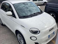 Bianco Usata 2021 Fiat 500e Icon Due volumi | 12.500 € (Super prezzo)