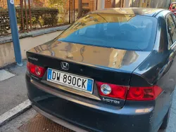 Usata 2009 Honda Accord Tre volumi | 4500 €
