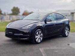 Nero Usata 2023 Tesla Model Y Long Range AWD SUV | 31.495 € (Ottimo prezzo)