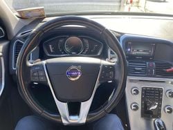 Usata 2017 Volvo XC60 Business Edition SUV | 13.000 € (Buon prezzo)