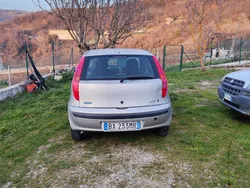 Usata 2001 Fiat Punto Due volumi | 1000 € (Buon prezzo)