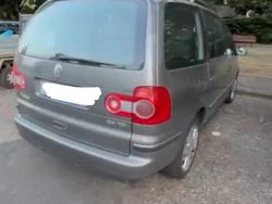 Grigio Usata 2006 VW Sharan Monovolume | 3500 €