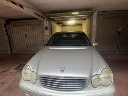 Grigio Usata 2005 Mercedes C220 Tre volumi | 5000 €