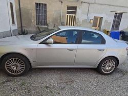 Usata 2006 Alfa Romeo 159 Progression Tre volumi | 4950 € (Buon prezzo)
