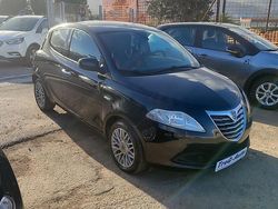 Nero Usata 2013 Lancia Ypsilon S Due volumi | 6500 € (Buon prezzo)