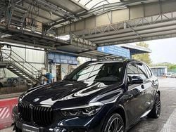 Blu Usata 2022 BMW X5 M M Sport SUV | 54.800 €