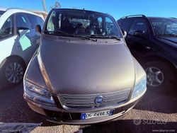 Usata 2007 Fiat Multipla Emotion Monovolume | 2100 € (Buon prezzo)
