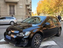 Nero metallizzato Usata 2015 VW Golf VII Comfortline Tre volumi | 12.500 € (Buon prezzo)