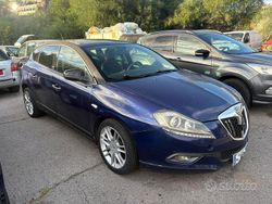 Usata 2009 Lancia Delta Due volumi | 2500 € (Super prezzo)