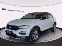 Bianco/tetto nero Usata 2021 VW T-Roc Style SUV | 18.900 € (Buon prezzo)