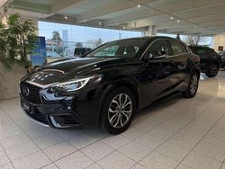 Nero Usata 2018 Infiniti Q30 Business Tre volumi | 14.900 €