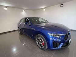Blu/azzurro Usata 2021 Maserati Levante SUV | 37.990 € (Super prezzo)