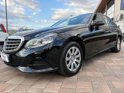 Nero Usata 2016 Mercedes E200 Premium Tre volumi | 11.990 € (Buon prezzo)