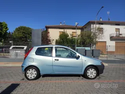 Usata 2003 Fiat Punto Due volumi | 900 € (Buon prezzo)