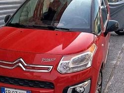 Rosso Usata 2014 Citroën C3 Picasso Monovolume | 6000 € (Buon prezzo)