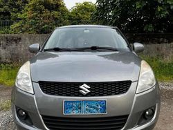 Grigio Usata 2012 Suzuki Swift Comfort Due volumi | 4200 € (Buon prezzo)