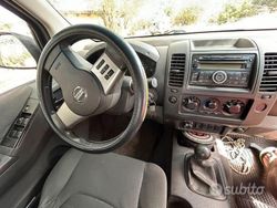 Grigio Usata 2014 Nissan Navara Pick-up | 16.000 €