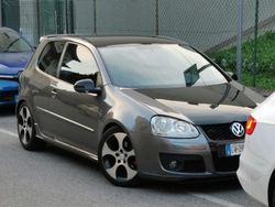 Grigio Usata 2005 VW Golf V | 2399 € (Buon prezzo)