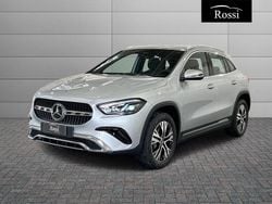 Nero Usata 2024 Mercedes GLA180 SUV | 42.200 € (Ottimo prezzo)