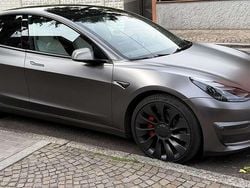 Grigio Usata 2022 Tesla Model 3 Performance Tre volumi | 33.500 € (Molto cara)