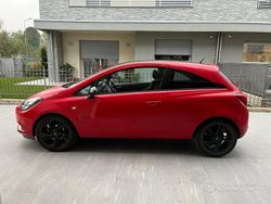 Rosso Usata 2015 Opel Corsa Coupé | 4900 € (Buon prezzo)