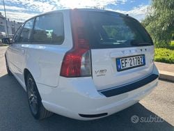 Bianco Usata 2010 Volvo V50 Station wagon | 4790 € (Buon prezzo)