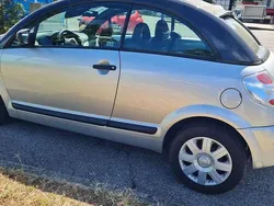 Argento brillante Usata 2006 Citroën C3 Pluriel Elegance Cabrio | 3950 € (Buon prezzo)
