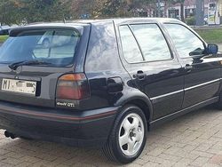 Usata 1993 VW Golf GTI Tre volumi | 12.500 €