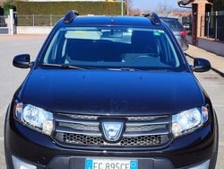 Nero Usata 2016 Dacia Sandero Stepway Due volumi | 8900 € (Buon prezzo)