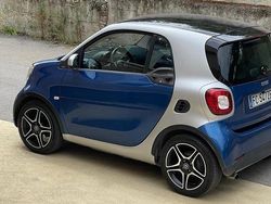 Blu/azzurro Usata 2016 Smart ForTwo Coupé Prime Coupé | 10.000 € (Buon prezzo)