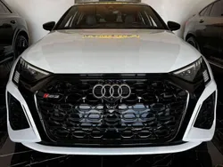 Bianco Usata 2022 Audi RS3 Sportback Ambiente Due volumi | 54.300 € (Molto cara)