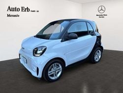 Bianco nero Usata 2022 Smart ForTwo Electric Drive Passion Coupé | 13.900 € (Buon prezzo)