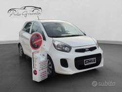 Bianco Usata 2016 Kia Picanto Due volumi | 4900 € (Buon prezzo)