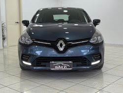 Grigio Usata 2016 Renault Clio IV Zen Tre volumi | 8700 € (Cara)