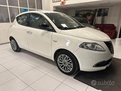 Bianco Usata 2012 Lancia Ypsilon Gold Due volumi | 6000 € (Buon prezzo)