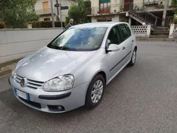 Argento Usata 2005 VW Golf IV Tre volumi | 3650 € (Molto cara)