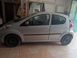 Grigio Usata 2012 Peugeot 107 Due volumi | 4500 € (Super prezzo)